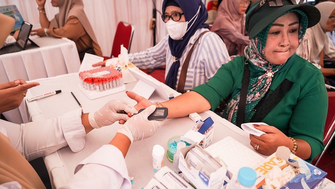 Ditemukan Banyak Kasus Hipertensi, Diabetes dan Masalah Gigi Saat Cek Kesehatan Gratis